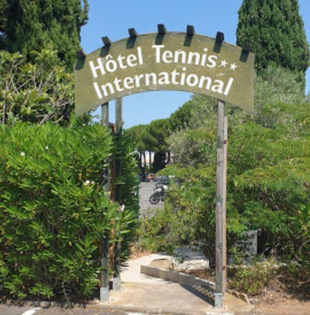 Hotel Tennis International Agde Zewnętrze zdjęcie